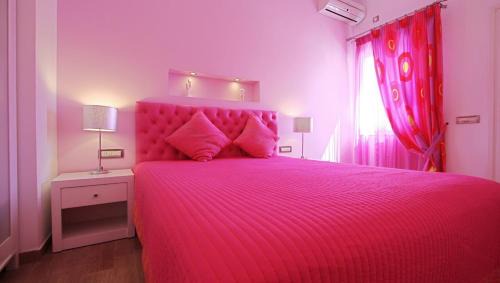 Double Room with Partial Sea View