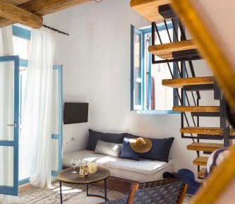 Mosaic Loft Suite