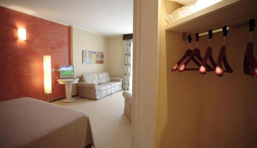 Junior Suite with Terrace and Sea View