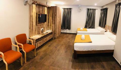 Deluxe Quadruple Room