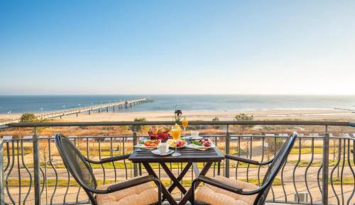 Double Room with Balcony or Terrace and Sea View