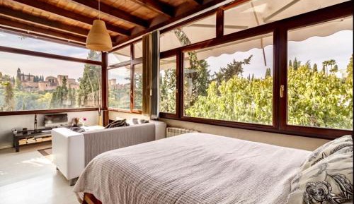 Superior One-Bedroom Apartment (2 Adults)