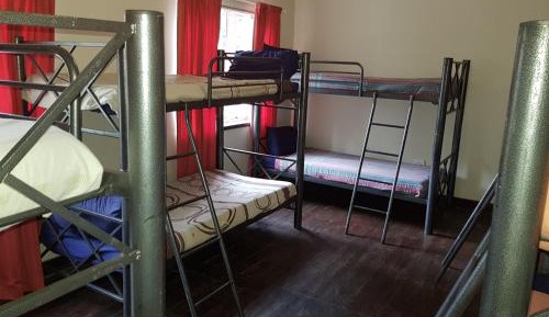 10-Bed Mixed Dormitory Room