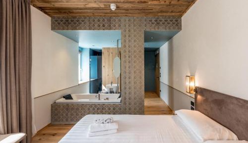 Deluxe Junior Suite
