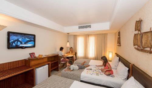 Deluxe Triple Room (3 Adults + 1 Child)