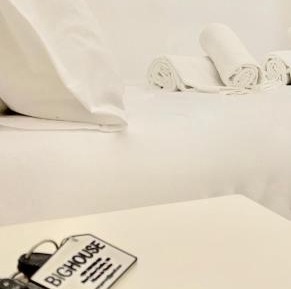 Deluxe Double Room with Shower