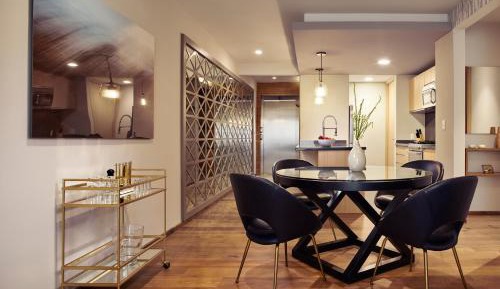 Apartment with Balcony