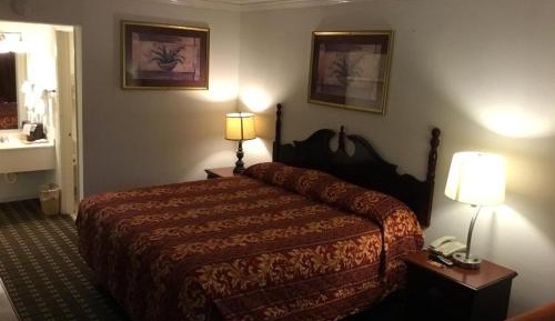 Premium King Room