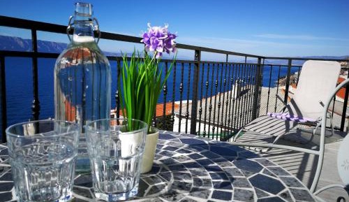 Apartment - Split Level