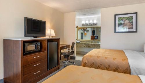 Double Room with Two Double Beds - Non-Smoking
