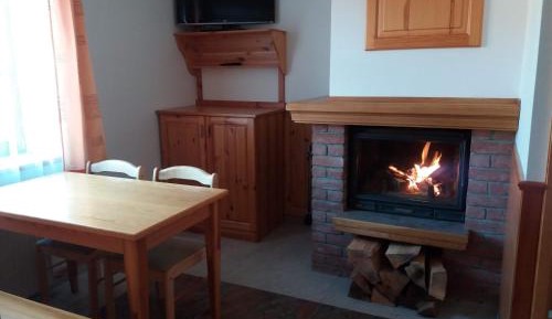 Quadruple Room with Private Bathroom