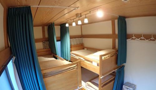 Bed in 4-Bed Mixed Dormitory Room