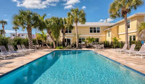 Three-Bedroom Townhouse