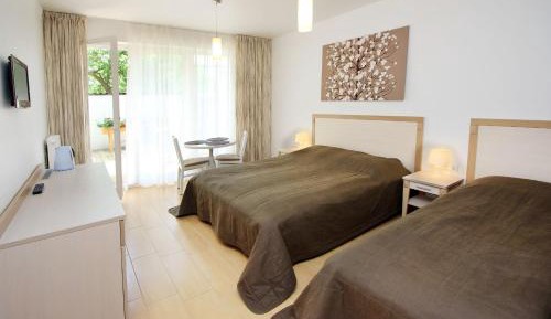 Triple Room with Terrace