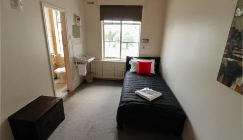 Standard Single Room with Shower