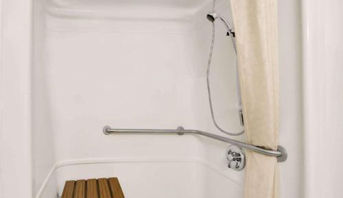 Queen Room - Mobility Access/Non-Smoking