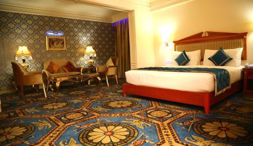 Executive Double Room With One Way Railway Station Transfers and 15% off on Food and soft Beverage