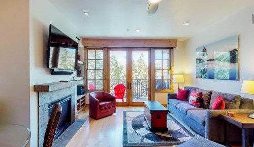 Two Bedroom Apartment 