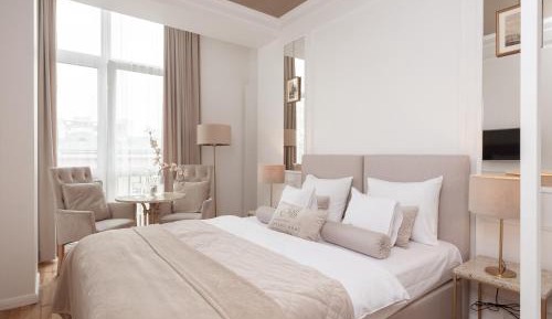 Premium Apartment