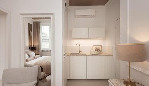 Premium Apartment