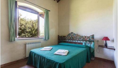 Quadruple Room with Private Bathroom