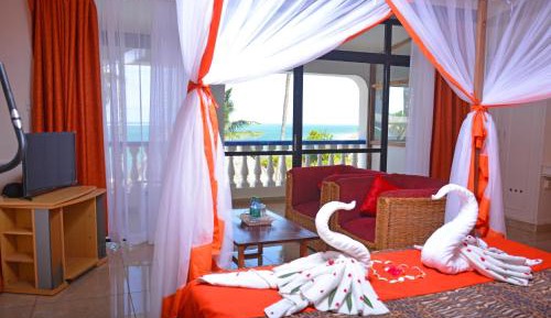 Deluxe Double Room with Balcony and Sea View