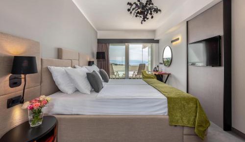 Twin Room with Extra Bed