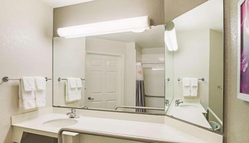 Deluxe Double Room with Two Double Beds