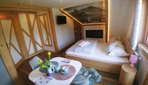 Apartment with Balcony