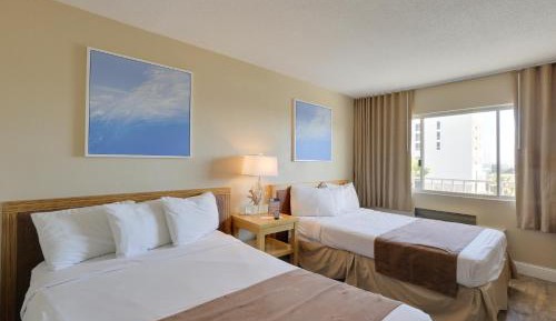 Quadruple Room with Two Double Beds - Non-Smoking