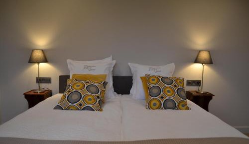 Large Double or Twin Room
