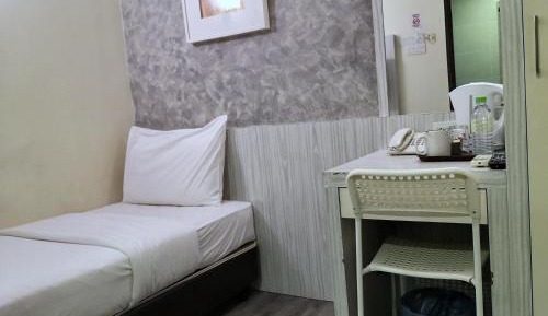 Deluxe Single Room (no window)