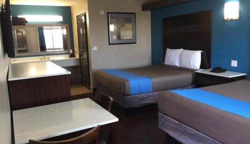 Deluxe Double Room with Shower