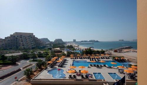 Two-Bedroom Apartment with Sea View & Balcony