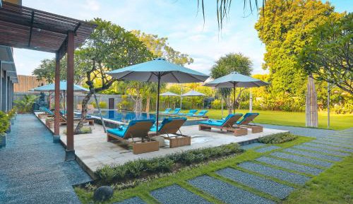 Cempaka Double or Twin Room with Pool Access