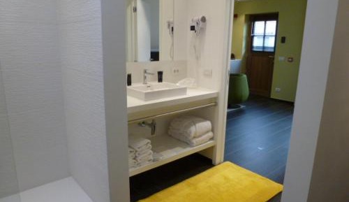 Suite with Garden View