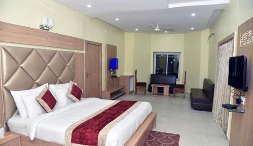 King Room with Balcony
