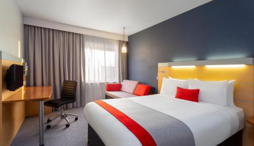 Standard Double Room with Sofa Bed and Free Hot Breakfast