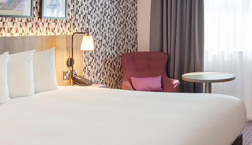 Standard Room with King Bed and Single Bed