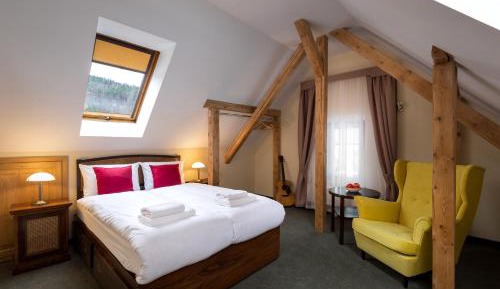 Two-Bedroom Suite