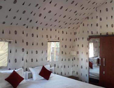 Triple Room with Balcony