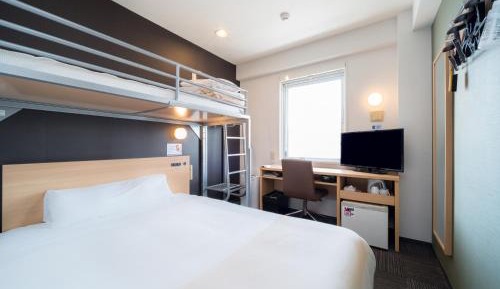 Double Room with Loft Bed - Smoking 