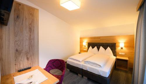 Large Single Room