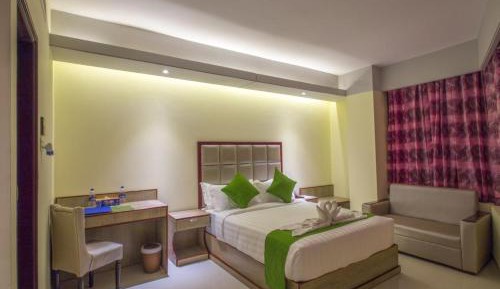 Deluxe Double or Twin Room