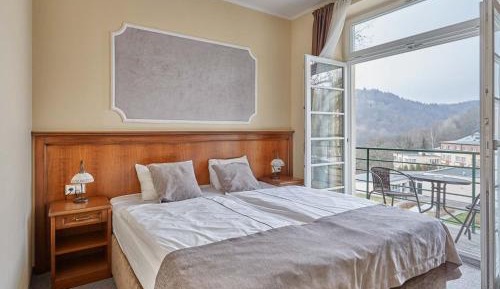 Superior Family Room