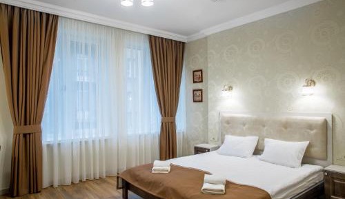 Deluxe Double Room with Bath