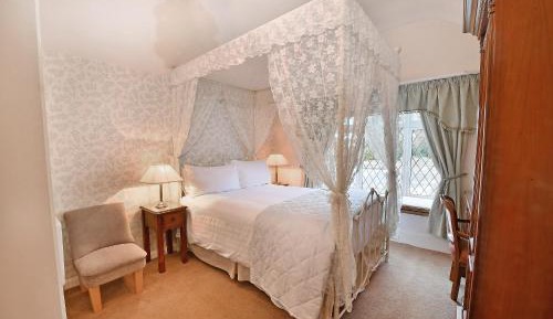 Double Room with Four Poster Bed