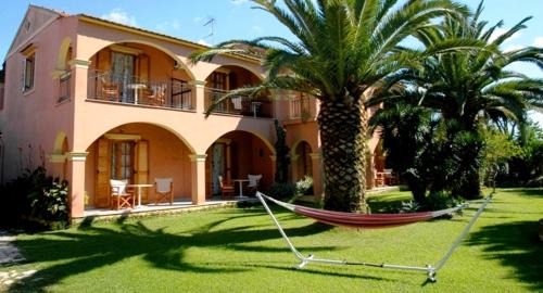 Studio with Balcony or Terrace