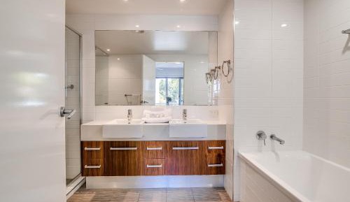 Three-Bedroom Spa Villa