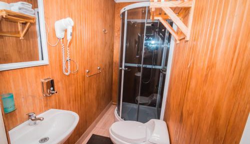 Double or Twin Room with Private Bathroom